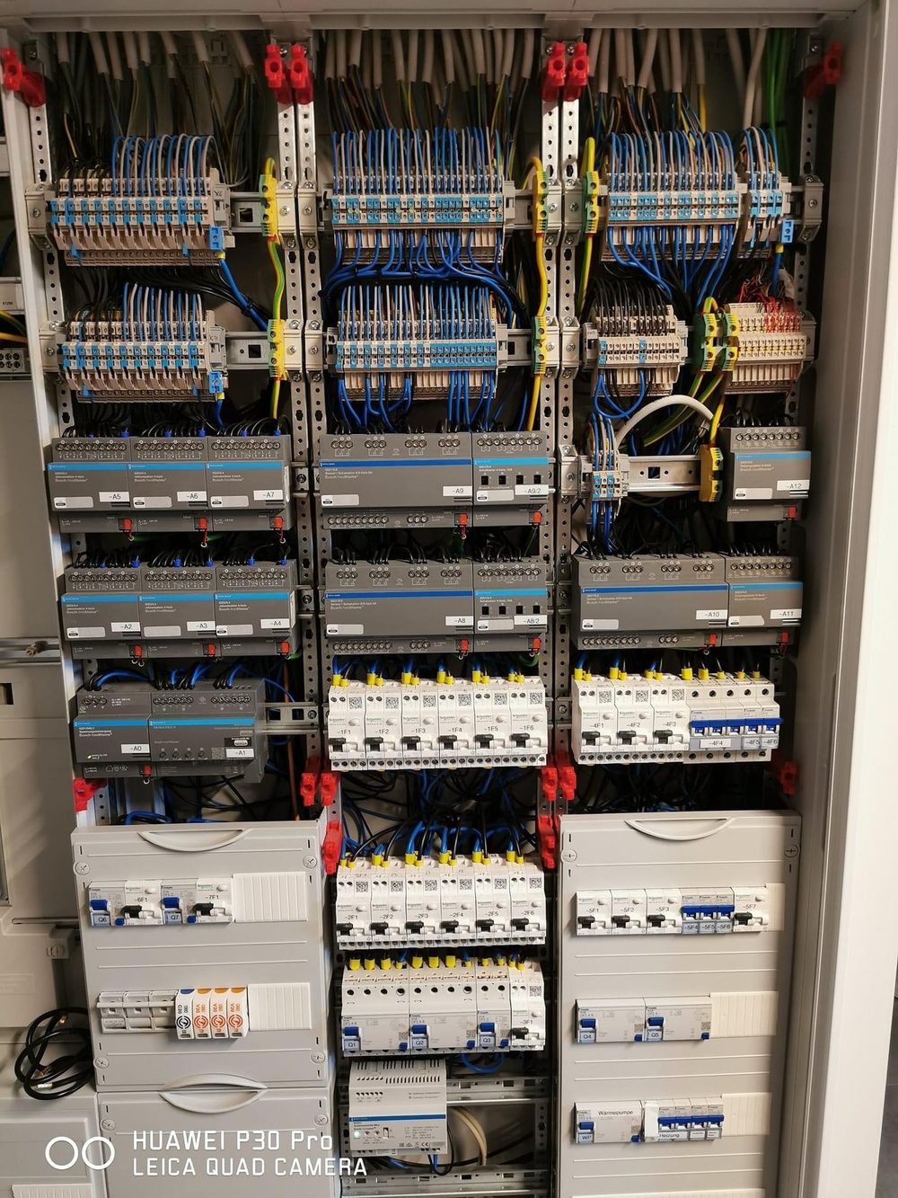 Smart-Home-Verteilung mit KNX-Aktoren